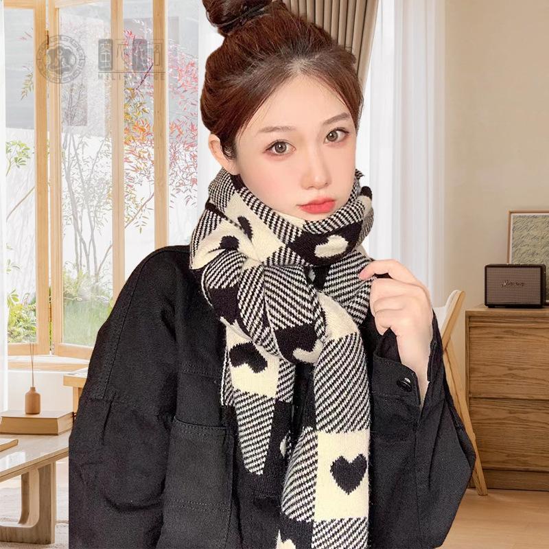 爱心棋盘格软糯围巾女秋冬季加厚
