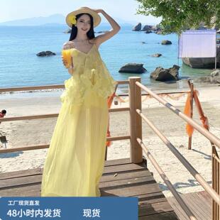 海南三亚旅游裙子超仙黄色海边度假沙滩裙遮肉梨型身材伯克利裙夏