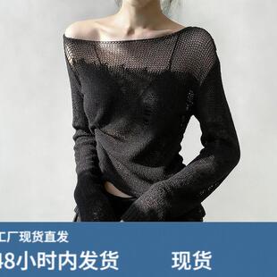 黑色镂空破洞一字肩露肩针织罩衫女春季薄款纯欲慵懒风设计感上衣