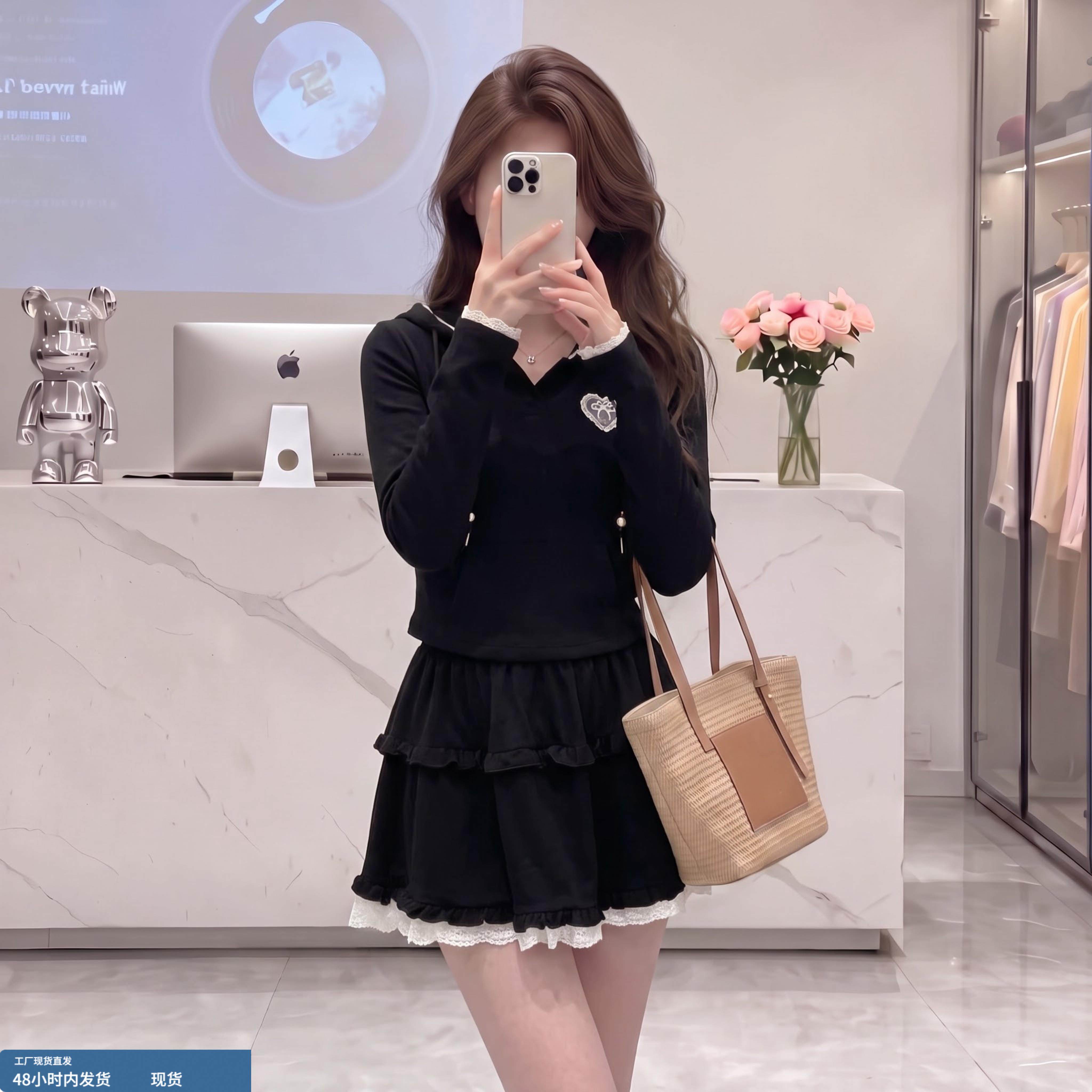 大码女装黑色连帽上衣蛋糕裙两件套甜辣风修身显瘦