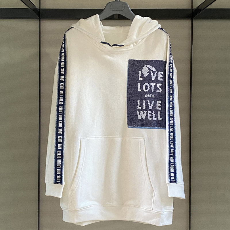 阿玛施旗舰店官网2020秋季新款女装专柜正品宽松印花字母连帽卫衣