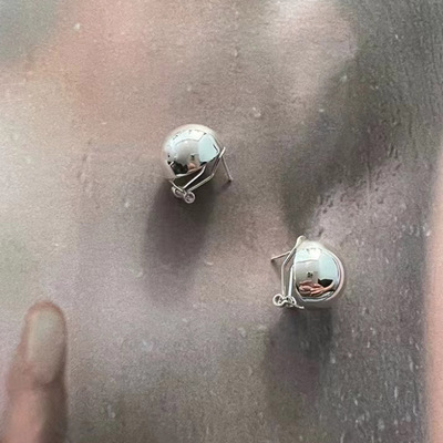 吾小历同款金属小圆球耳环高级感