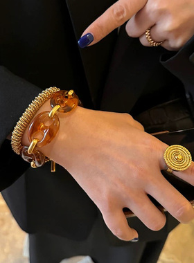 吾小历同款金色古巴复古猪鼻手链