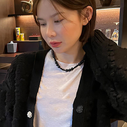 吾小历同款黑色串珠项链女设计感