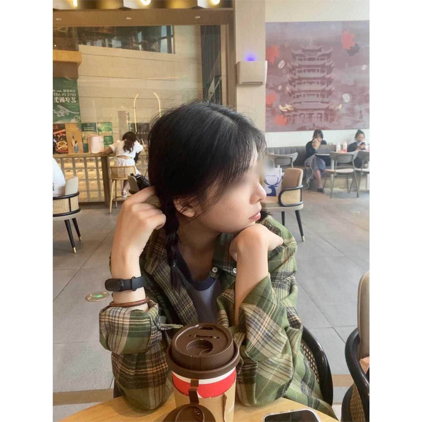 2026春秋新款复古绿色长袖格子衬衫休闲衬衣年爆款外套上衣,女装/女士精品,衬衫,淘宝优惠券,粉丝福利购,淘宝优惠卷