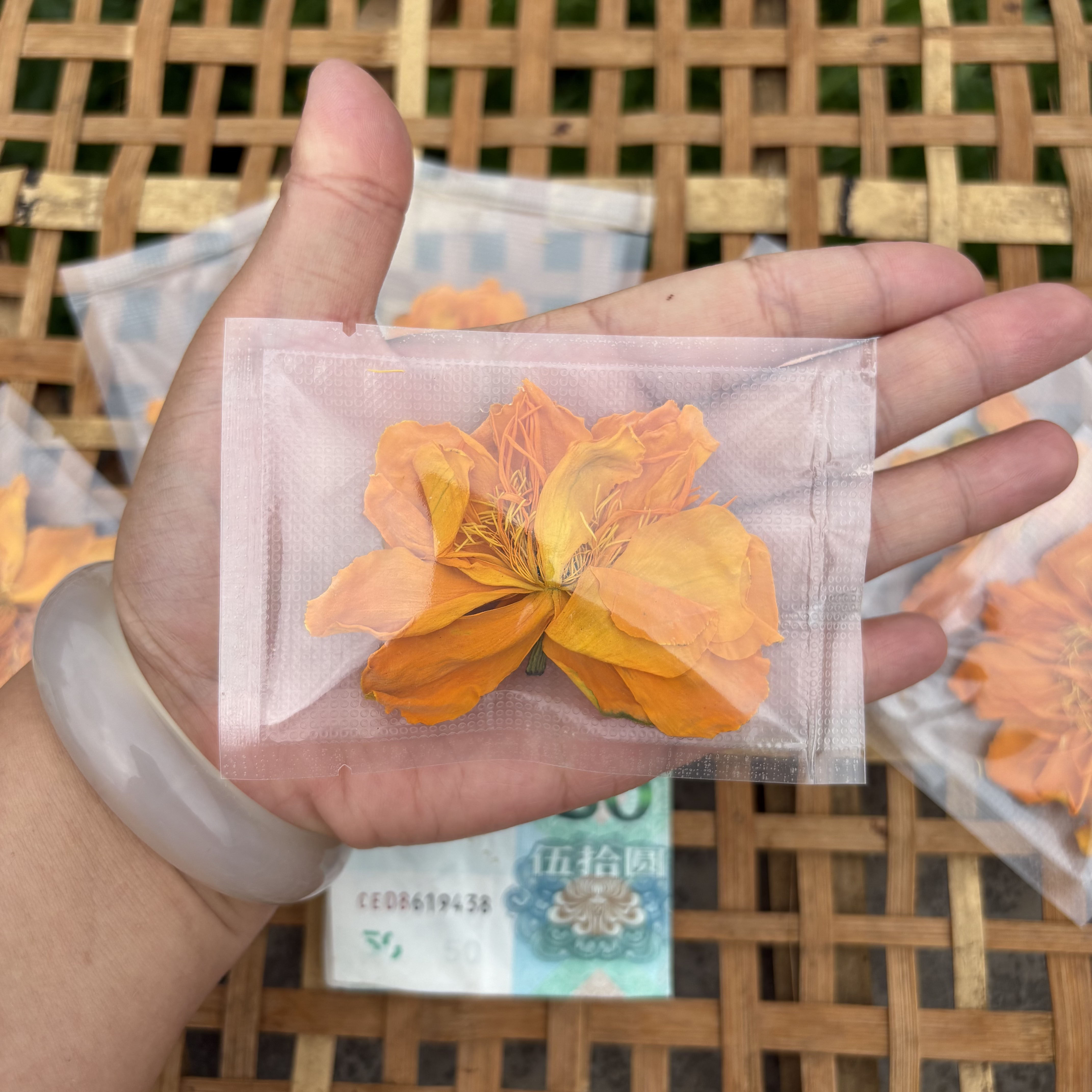 围场金莲花大朵整花手工挑梯田金莲伴手礼送人礼新花干花承德特产
