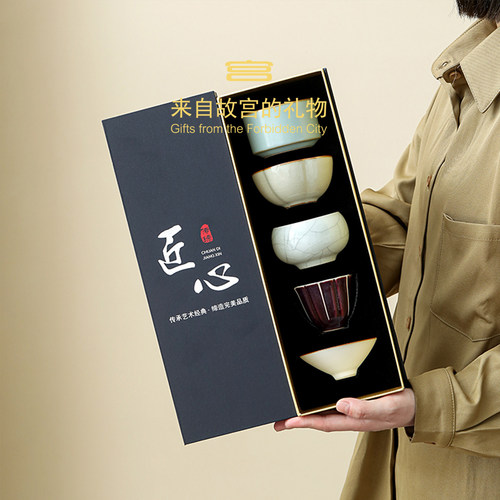 故宫文创送外国人的中国特色礼物