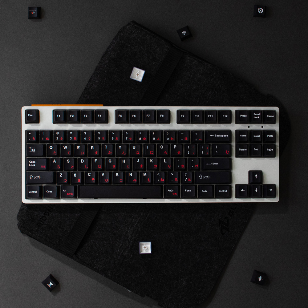 GMK WoB Red Cyrillic黑白红键帽日语131键樱