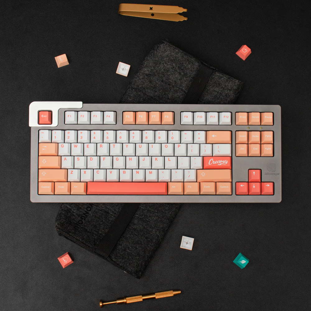 GMK PEACHES CREAM PEACH KEYCAPS ORIGINAL HIGH PBT SUBLIMATION LARGE FULL SET ADAPTATION 759887