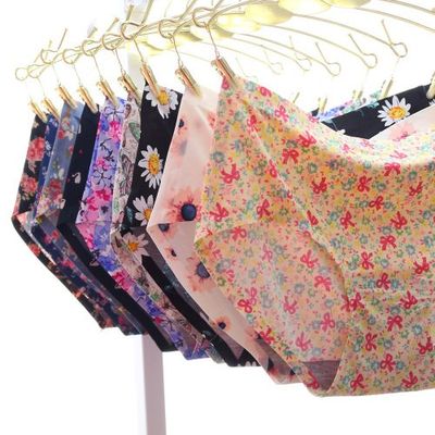 新款大版无痕内裤2019多款杂一片无痕女内裤印花无痕女裤清仓