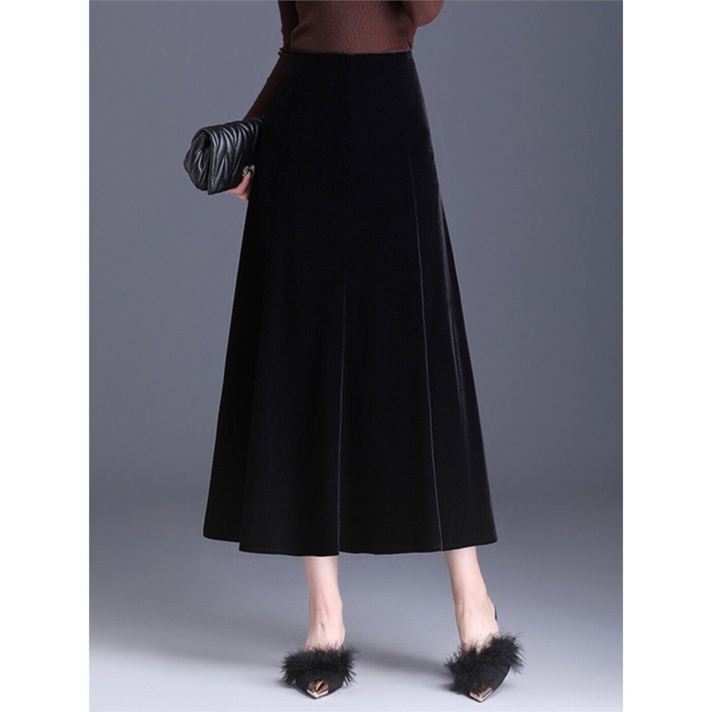 金丝绒a字半身裙女春秋中长高腰显瘦大摆伞裙黑色高级感气质长裙