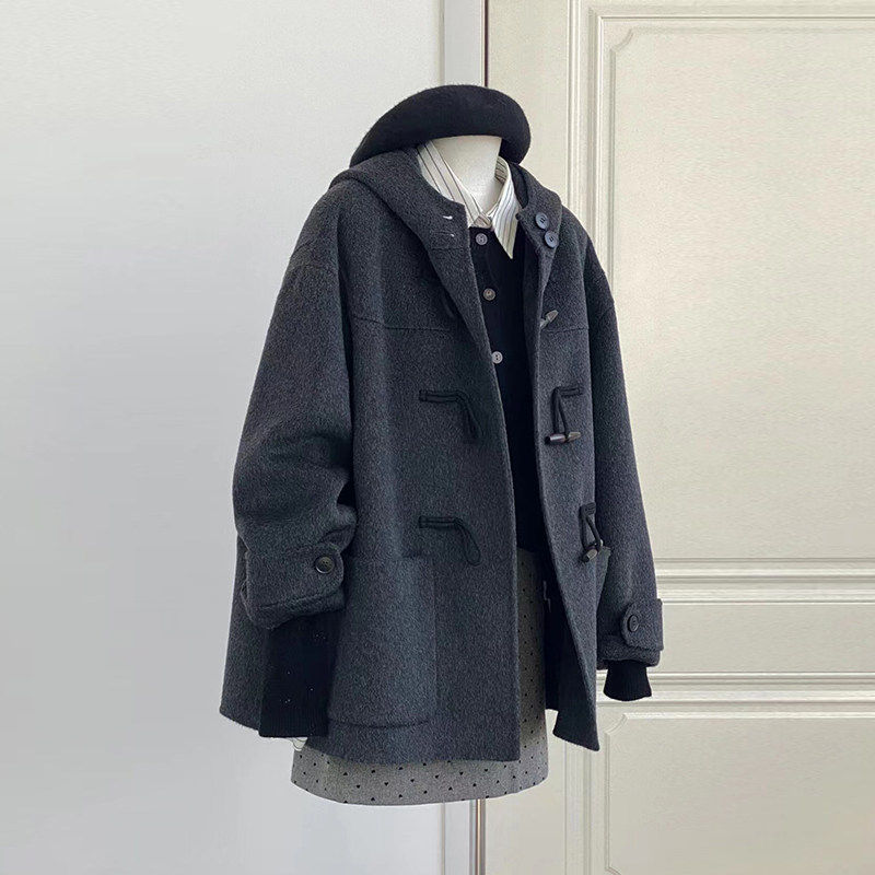 双面羊绒毛呢子大衣外套女2025春秋季新款牛角扣赫本风短款高级感