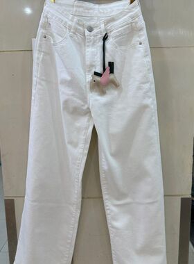 闪魅92036H小艺欧货女装2026春季高腰显瘦小马装饰直筒阔腿牛仔裤