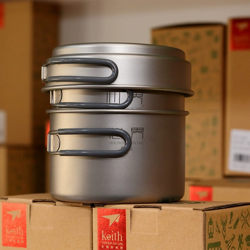 Сердце сердца Сердца Гауса, установленного на открытом воздухе