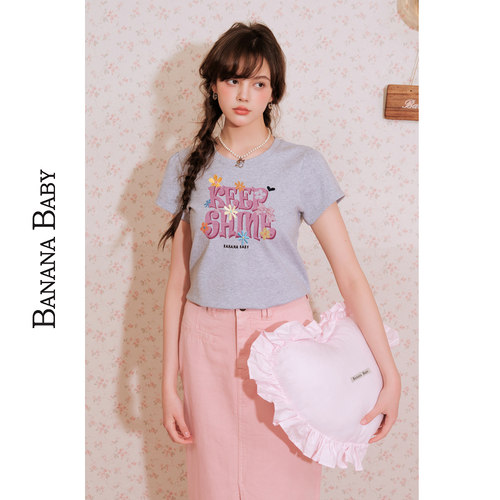 【闪耀花】BANANA BABY2025年特惠清仓原创刺绣字母印花T恤女短袖