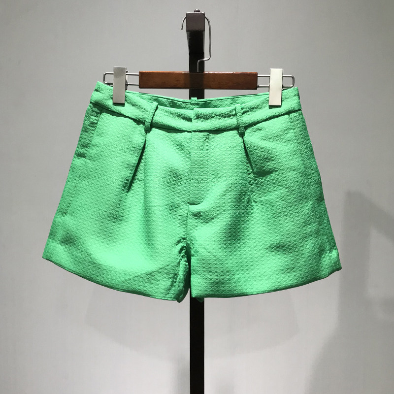 【卓】衣本品牌折扣店女装专柜正品休闲短裤在类目 女装/女士精品, 裤子, 休闲裤中 - 来自Buy2taobao.com提供专业的淘宝代购服务