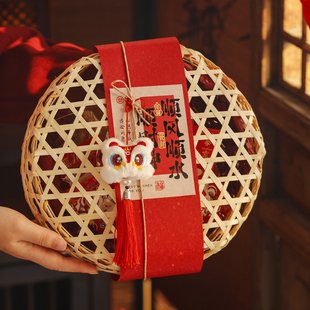 新年包装盒竹编篮抱抱桶圆形蛋黄酥盒子马年糖果零食饼干礼盒空盒