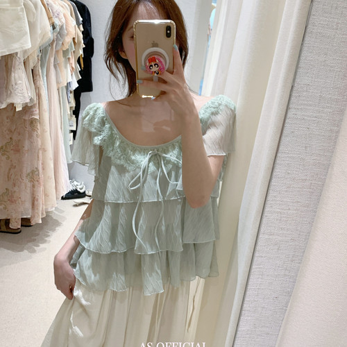 S OFFICIAL-——补到手软花边假日曲浪漫荷叶边蕾丝拼接小衫28190