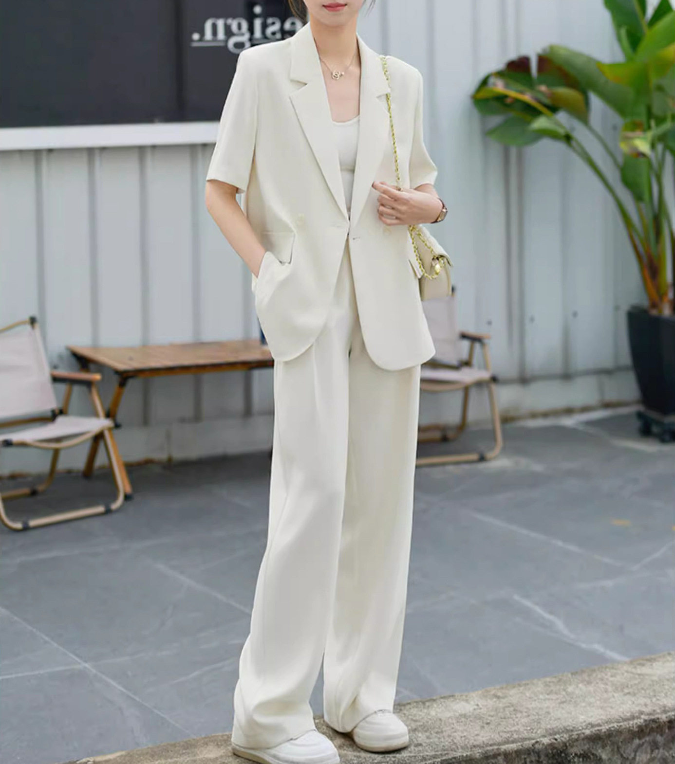 大码女装富婆夏季新款高档小西服胖mm洋气气质小众西装二件套女