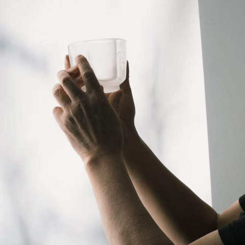 稀奇艺术联名设计大师梁建国《合》杯威士忌酒杯子高端艺术礼物