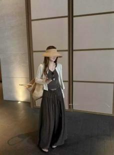 慵懒风防晒开衫三件套女2026夏季新款吊带背心休闲高腰阔腿裤套装