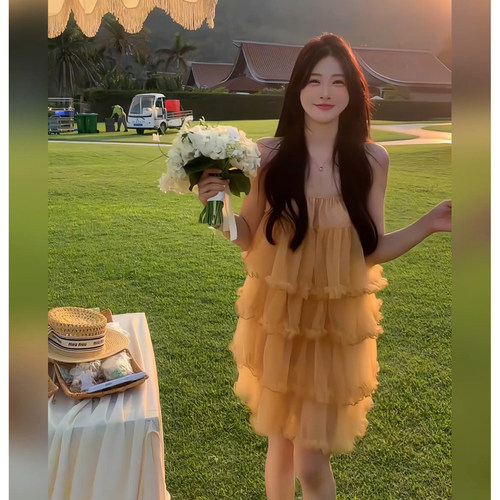 甜美少女风网纱吊带连衣裙女夏季蛋糕裙层层荷叶边减龄优雅短裙