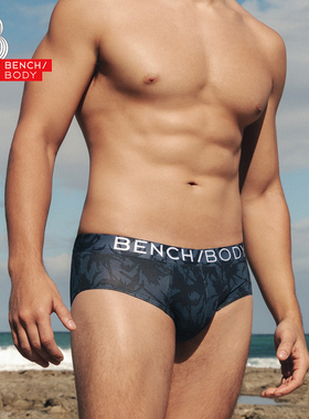 bench/BODY/奔趣2025春新款男士棉质椰树印花中腰三角内裤BUF0162