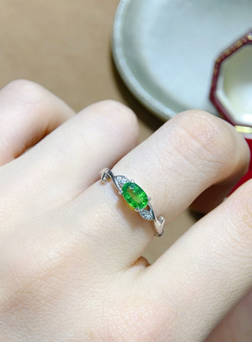 天然沙弗来戒指 925银精工镶嵌 白金色 主石4*6mm特惠