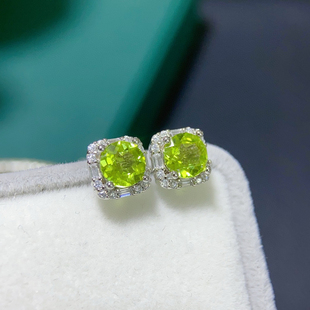 天然绿橄榄石耳钉s925纯银镀白金防过敏闺蜜个性彩宝美女耳饰