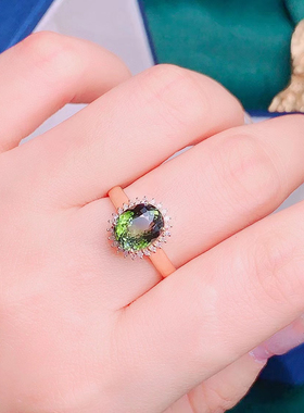 18k金伴钻石镶嵌碧玺戒指总重2.45g 主石2.65ct 钻石：0.11/24p