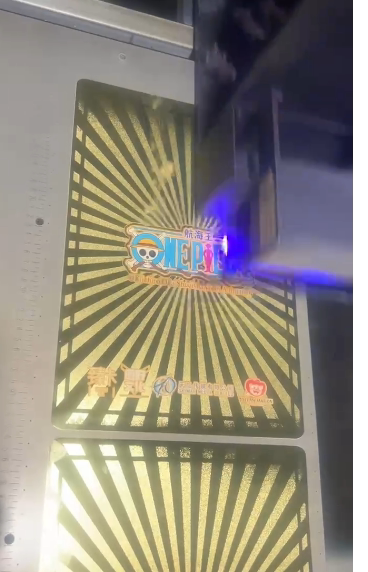 美女动漫金属卡定做次元镂空花边定做葫芦娃万花美女各种动漫人物