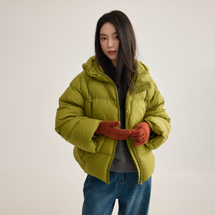 芙蕖FUXU 安心90白鹅绒 可扫码溯源 大朵绒短款连帽泡芙羽绒服女