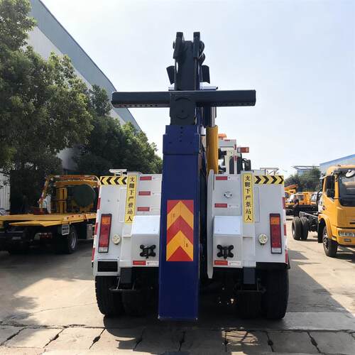 德龙后双桥重型清障车30吨拖吊连体型道路救援拖车