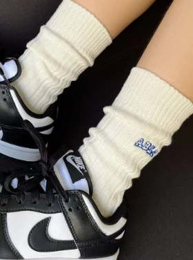 粗条纹粗针刺绣字母简约纯色百搭质感秋冬男女纯棉中长筒堆堆袜