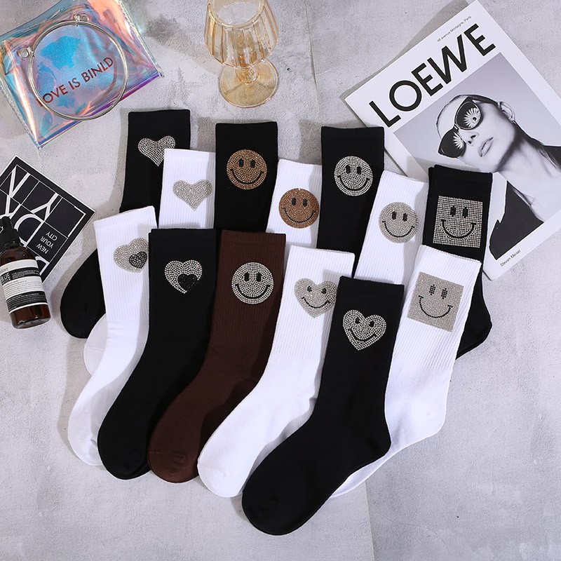 韩国冬款ins潮烫钻笑脸高筒袜子