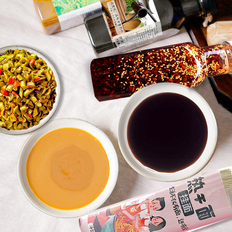 武汉热干面1000克干碱面瓶装白芝麻酱汁辣油酸豆角组合家庭装,粮油调味/速食/干货/烘焙,面条/挂面（无料包）,淘宝优惠券,粉丝福利购,淘宝优惠卷