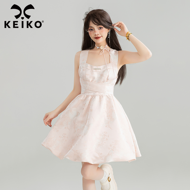 KEIKO 蝶纹提花吊带连衣裙夏季少女感粉色蝴蝶结绑带露背花苞短裙