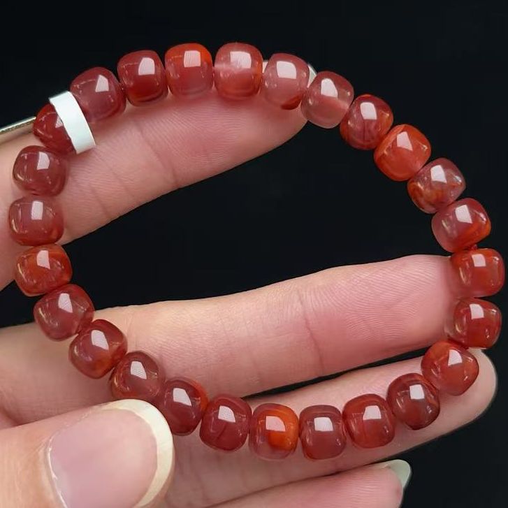 296C02凉山瓦西料南红玫锦红老型单圈手串