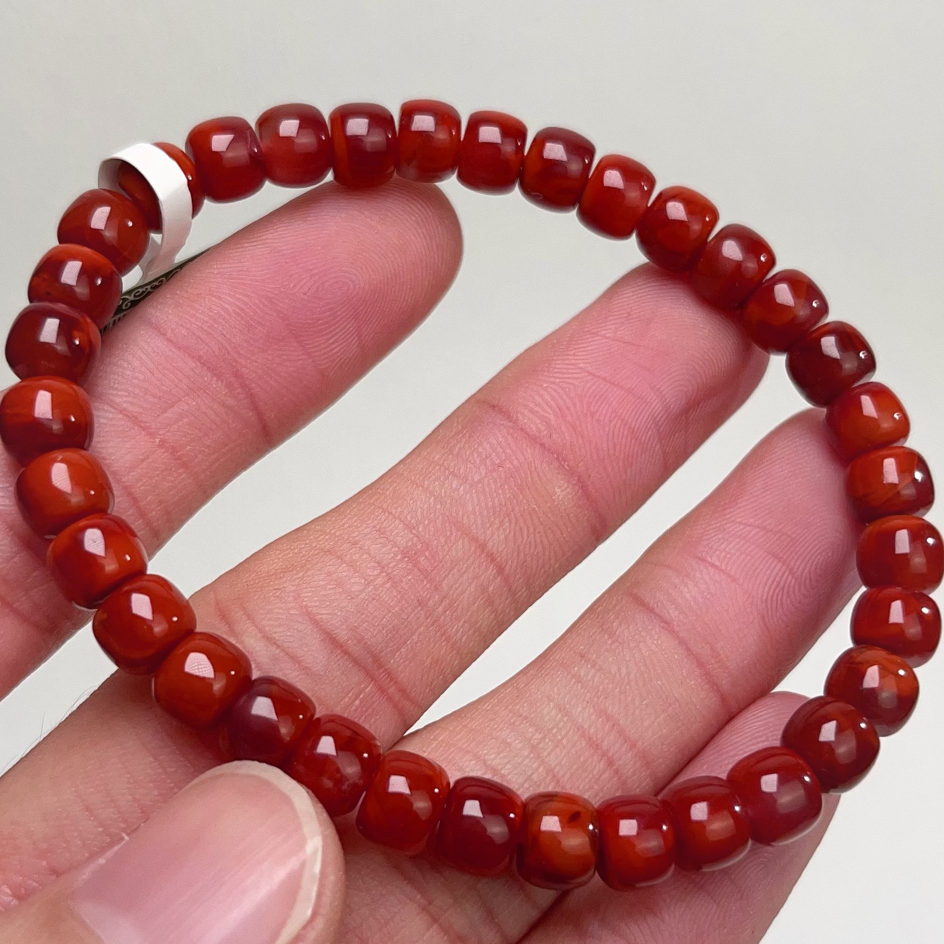 189F91凉山瓦西料南红牛血锦单圈手串多样性发其一