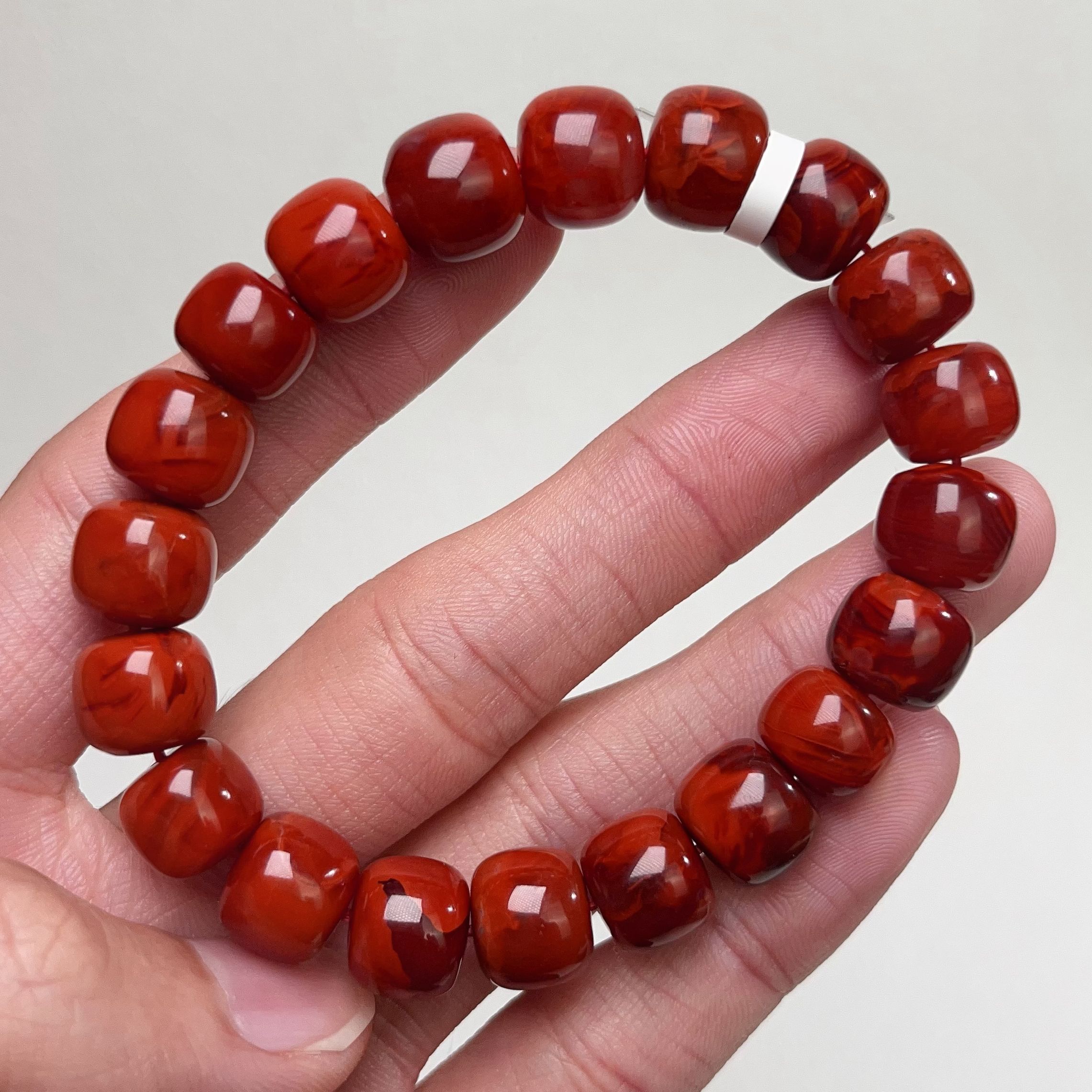 559F105凉山瓦西料南红双色锦红老型单圈手串