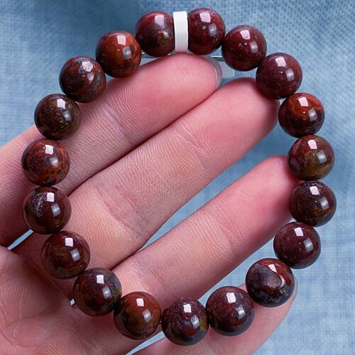 09C03包浆玛瑙单圈手串