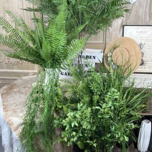 天津市武清区莫奈花语工艺品厂仿真绿植软胶壁挂酒店餐厅吊顶藤条