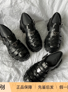 折扣现货 Prada 经典款黑色三角标logo镂空编织锯齿厚底罗马凉鞋
