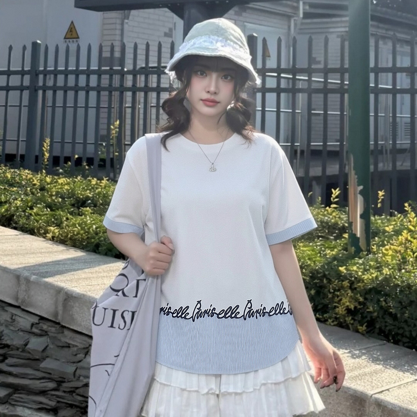 ELLE设计感小众条纹拼接短袖图片