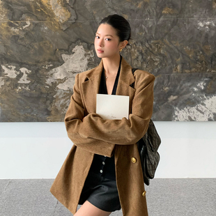 焦糖暖棕 新款 ELLE法式 外套女2025冬季 复古廓形西服 灯芯绒西装