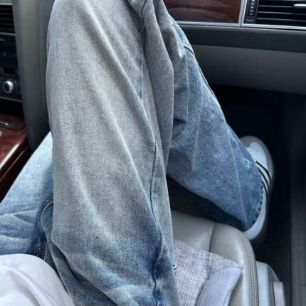 手喷猫须冰蓝色牛仔裤男春秋新款美式cleanfit宽松直筒男生裤子潮