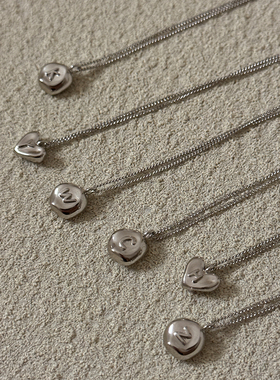 PAUSA ANN s925 极简不规则手工感实心纯银吊坠字母项链