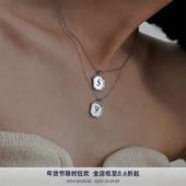 s925 PAUSA ANN 瓷复古字母项链女简约原创设计感锁骨链