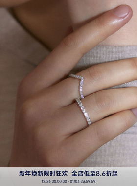 PAUSA ANN s925 轻奢百搭v字高碳钻叠戴小众排钻戒指