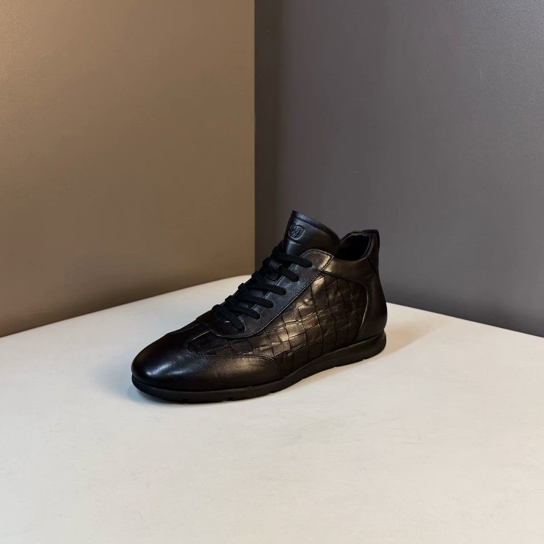 潮牌专柜2025秋冬季男鞋高档编制皮鞋软皮透气百搭软底时尚运动休